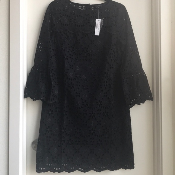 J. Crew Bell-sleeve dress in embroidered eyelet - Picture 5 of 13